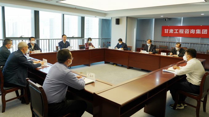 深入学习领会 扎实贯彻落实 米兰网页版登录入口认真学习宣传贯彻党的二十大精神