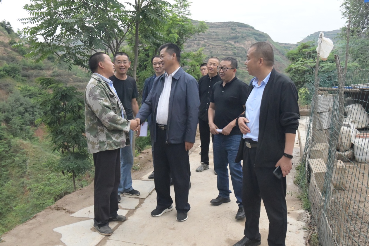 全力攻坚  精锐出击<br/>——米兰网页版登录入口调研督导建筑设计院脱贫攻坚工作侧记